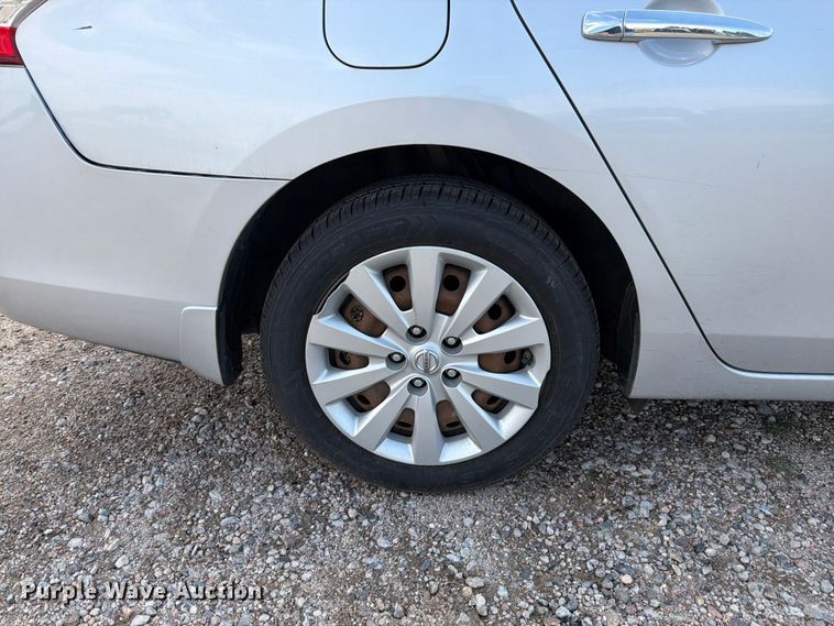 image for item FM7606 2015 Nissan Sentra S 