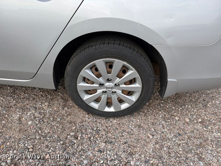 image for item FM7606 2015 Nissan Sentra S 