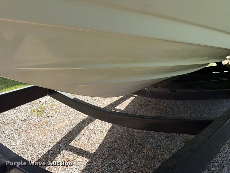 image for item FN2517 1995 Mariah Barchetta boat