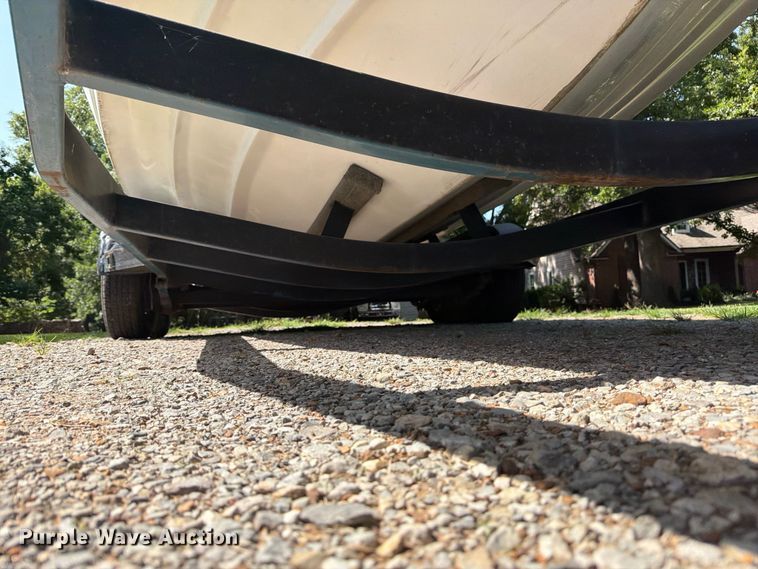 image for item FN2517 1995 Mariah Barchetta boat