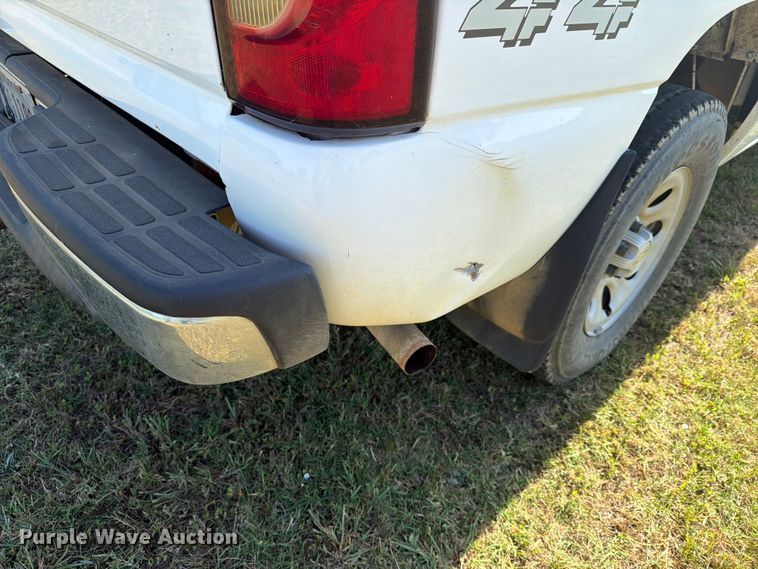 image for item FN2524 2006 Chevrolet Silverado Ext. Cab pickup truck