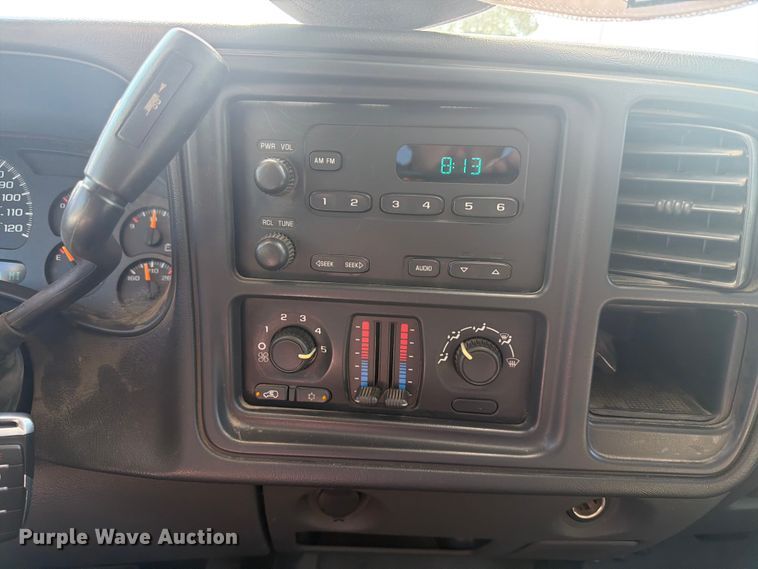 image for item FN2524 2006 Chevrolet Silverado Ext. Cab pickup truck