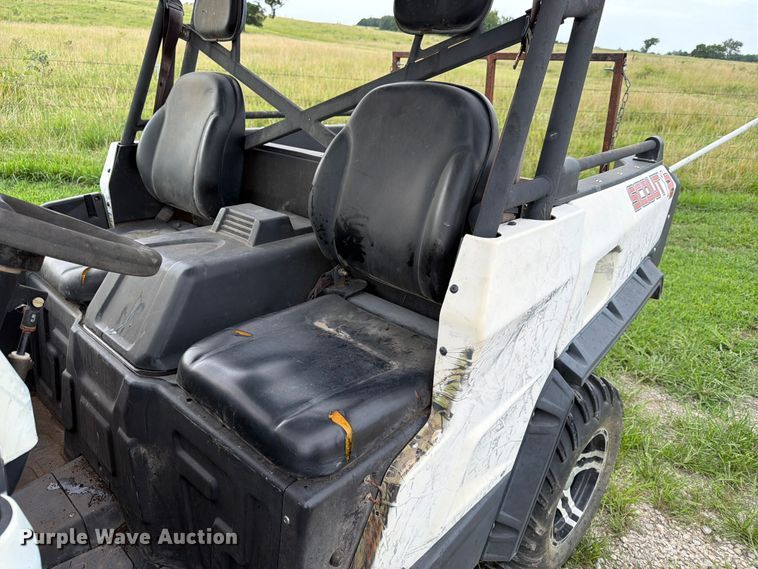 image for item FN2528 2014 Scout Motors Scout X2 utility vehicle