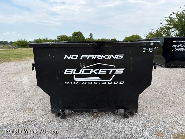 image for item FN2534 Roll-off dumpster