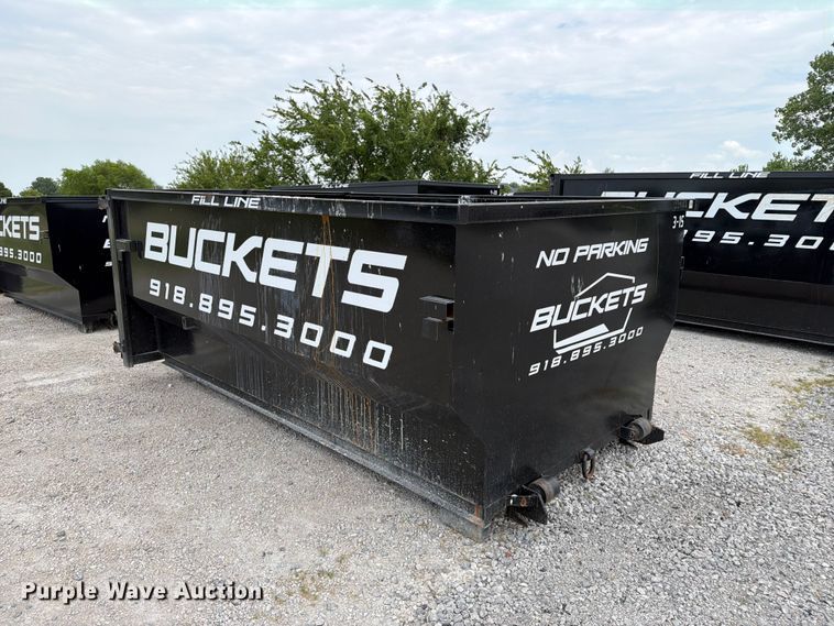 image for item FN2534 Roll-off dumpster