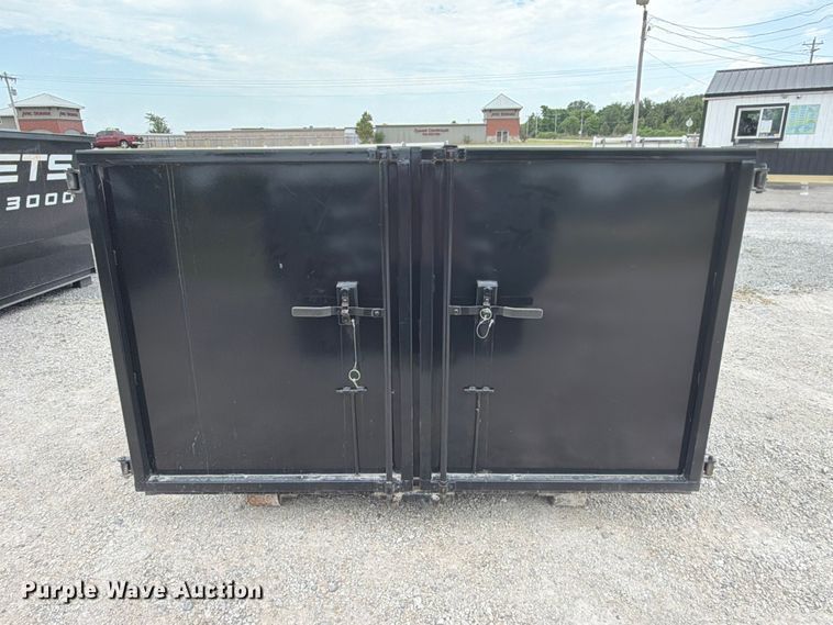 image for item FN2534 Roll-off dumpster