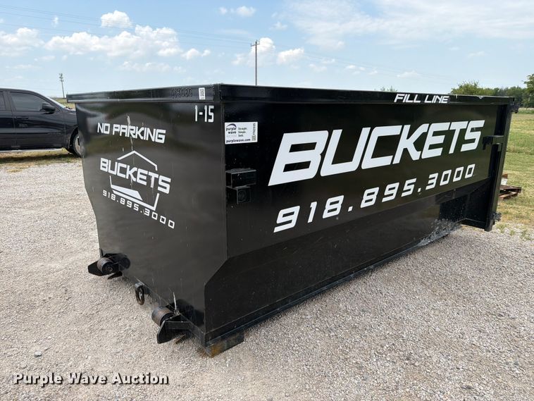 Roll-off dumpster