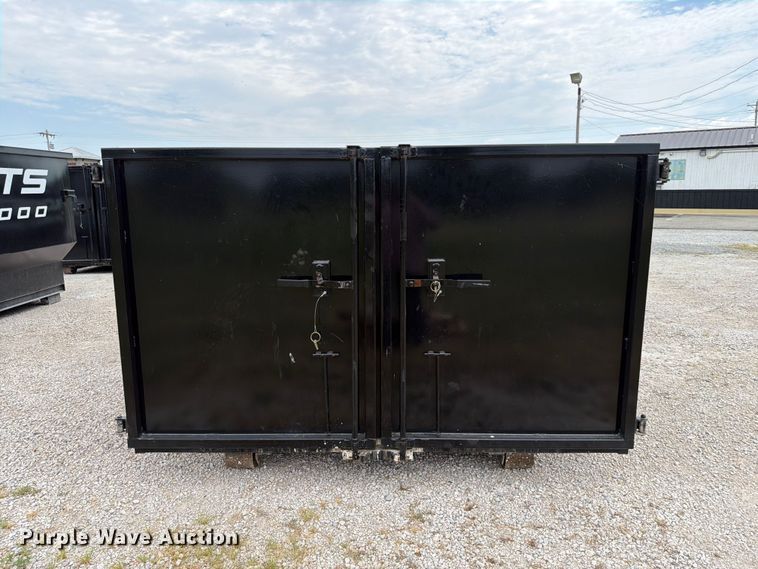 image for item FN2535 Roll-off dumpster