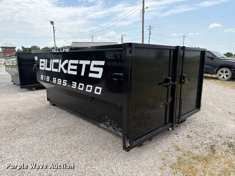 image for item FN2535 Roll-off dumpster