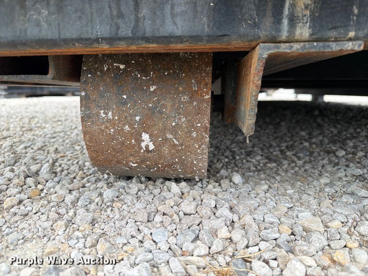 image for item FN2535 Roll-off dumpster