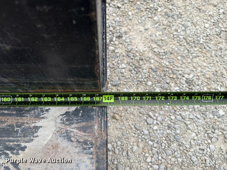 image for item FN2536 Roll-off dumpster