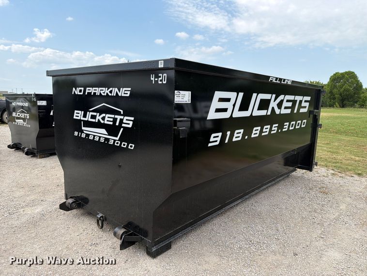 Roll-off dumpster