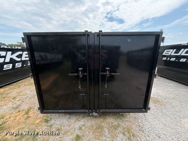 image for item FN2539 Roll-off dumpster