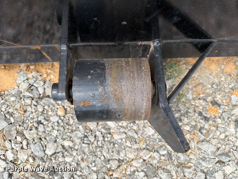 image for item FN2540 Roll-off dumpster
