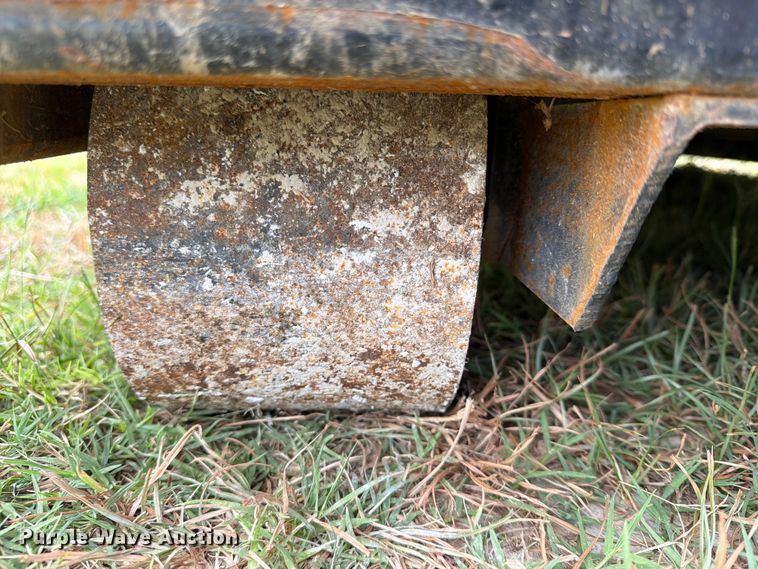 image for item FN2540 Roll-off dumpster