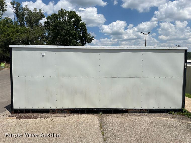 image for item FN5732 (3) storage containers