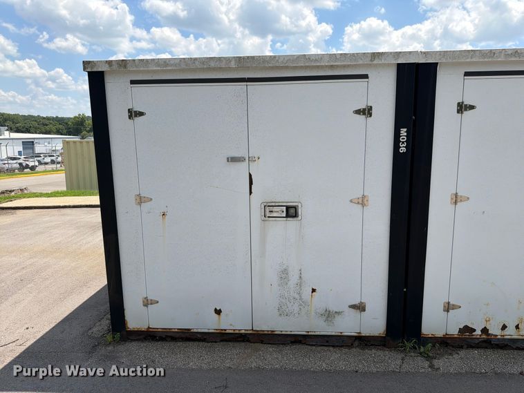 image for item FN5732 (3) storage containers