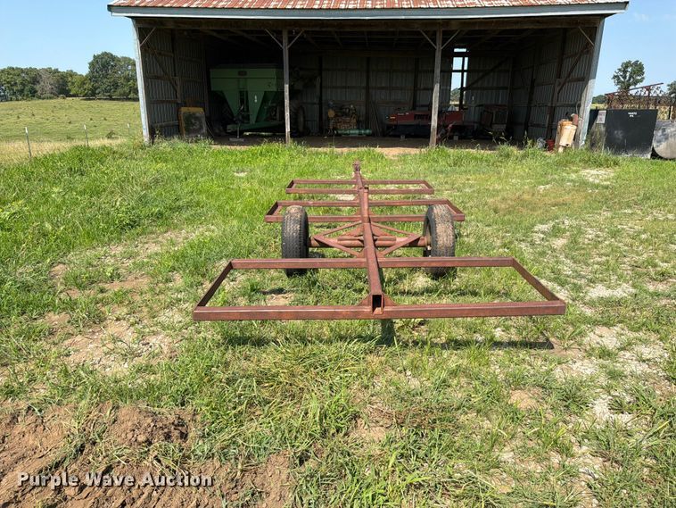 image for item FN5773 Round bale trailer