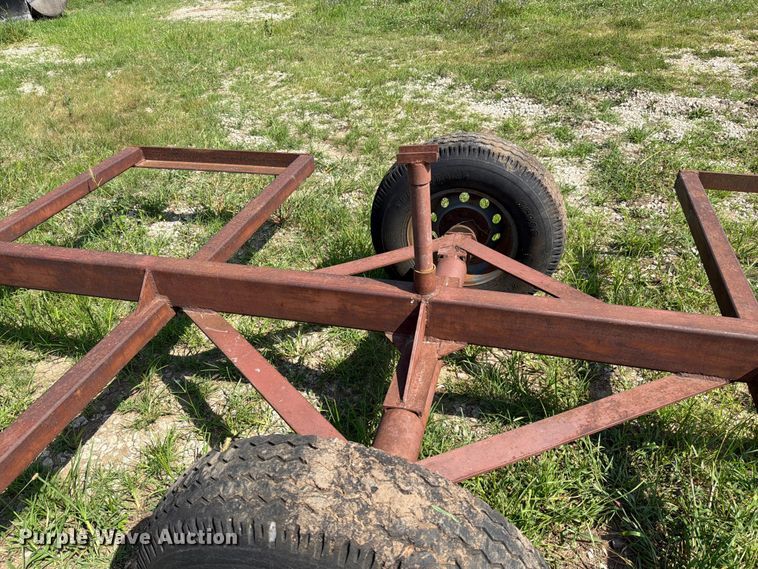 image for item FN5773 Round bale trailer