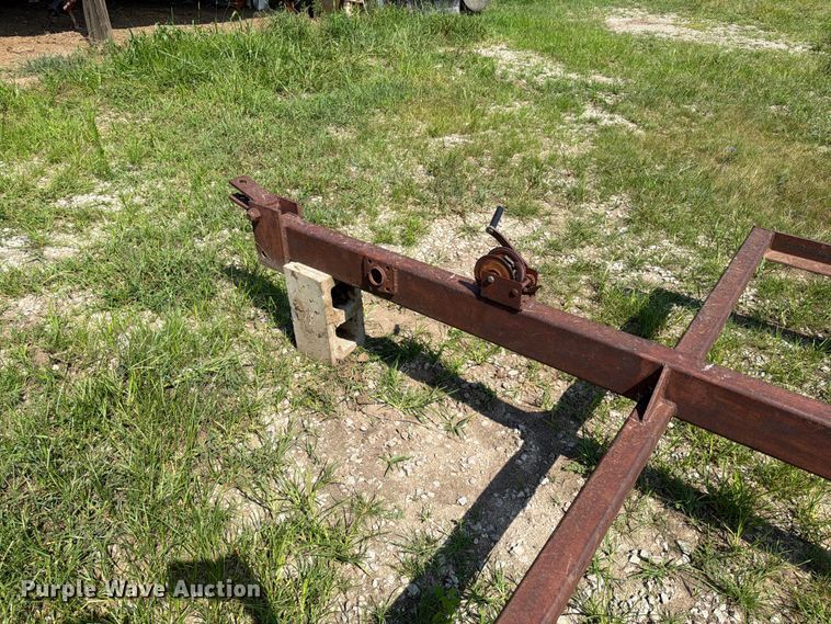 image for item FN5773 Round bale trailer