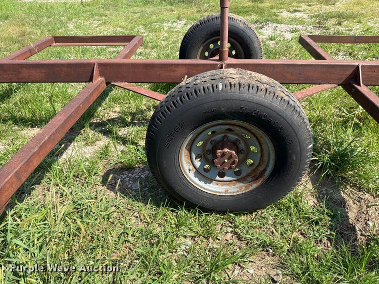 image for item FN5773 Round bale trailer