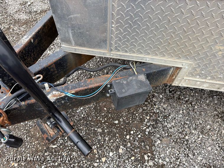 image for item FN5776 2020 Discovery Cargo Trailers, Inc. DRR8520TA5 enclosed cargo trailer