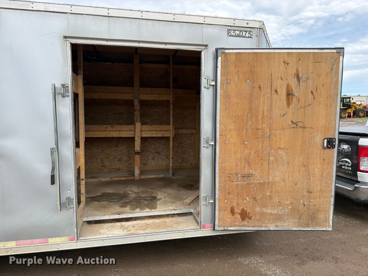 image for item FN5776 2020 Discovery Cargo Trailers, Inc. DRR8520TA5 enclosed cargo trailer