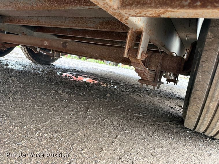 image for item FN5776 2020 Discovery Cargo Trailers, Inc. DRR8520TA5 enclosed cargo trailer
