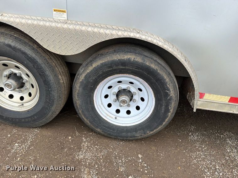 image for item FN5776 2020 Discovery Cargo Trailers, Inc. DRR8520TA5 enclosed cargo trailer