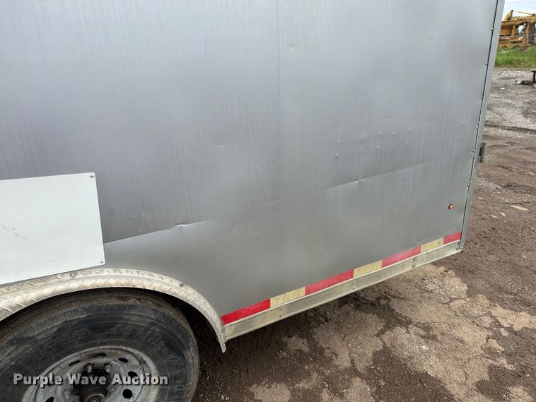 image for item FN5777 2020 Discovery Cargo Trailers, Inc. DRR8520TA5 enclosed cargo trailer