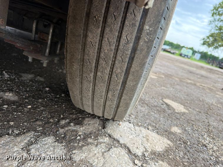 image for item FN5777 2020 Discovery Cargo Trailers, Inc. DRR8520TA5 enclosed cargo trailer