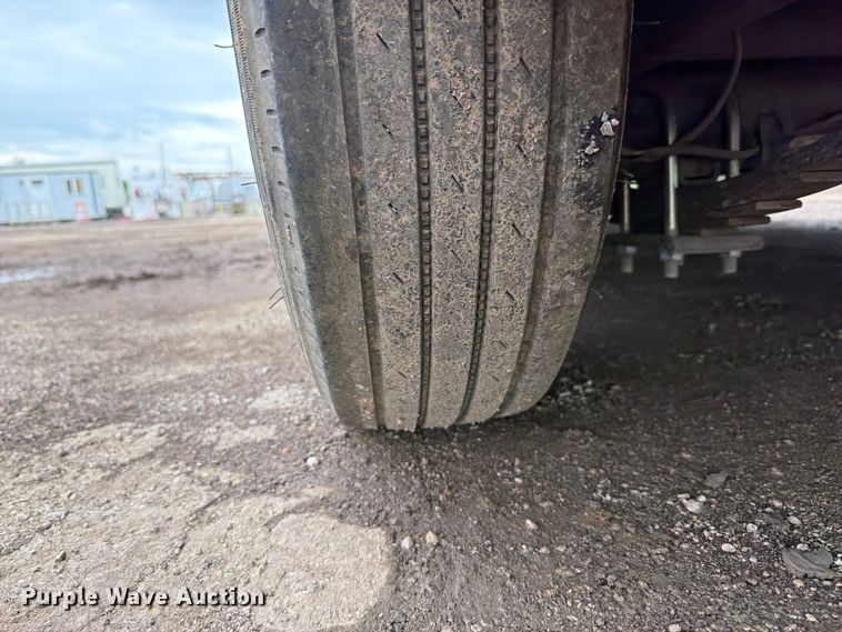 image for item FN5777 2020 Discovery Cargo Trailers, Inc. DRR8520TA5 enclosed cargo trailer