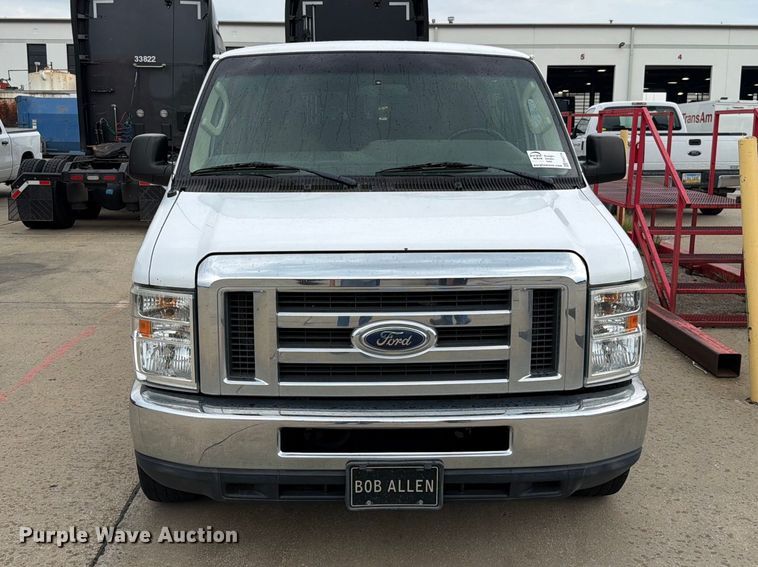 image for item FN5779 2012 Ford E350 Super Duty 