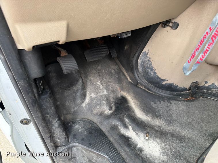 image for item FN5779 2012 Ford E350 Super Duty 