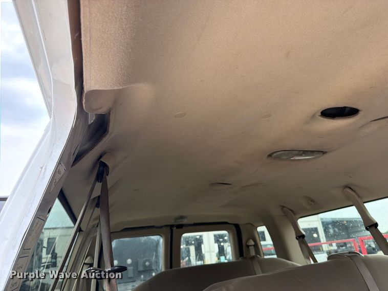 image for item FN5779 2012 Ford E350 Super Duty 