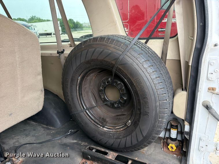 image for item FN5779 2012 Ford E350 Super Duty 
