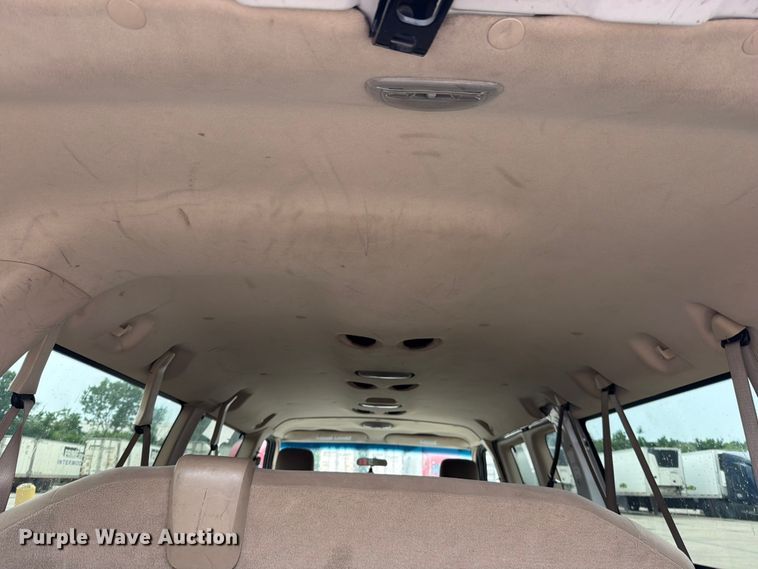 image for item FN5779 2012 Ford E350 Super Duty 