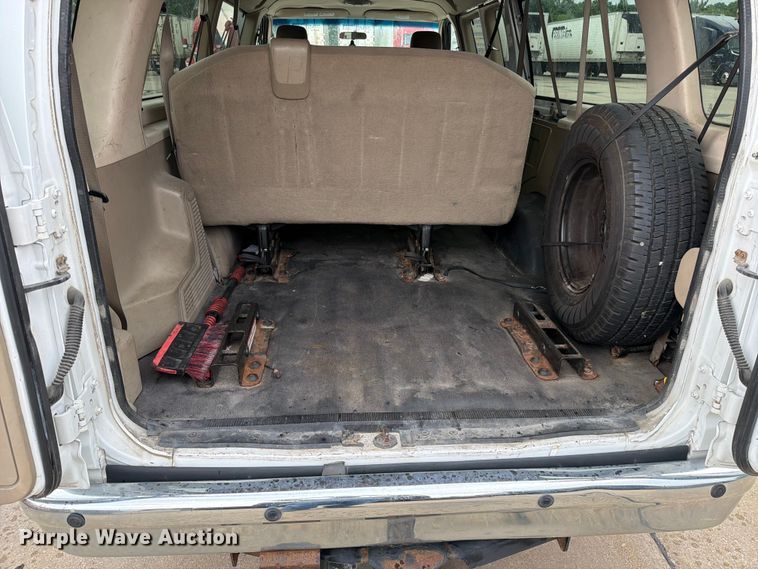 image for item FN5779 2012 Ford E350 Super Duty 