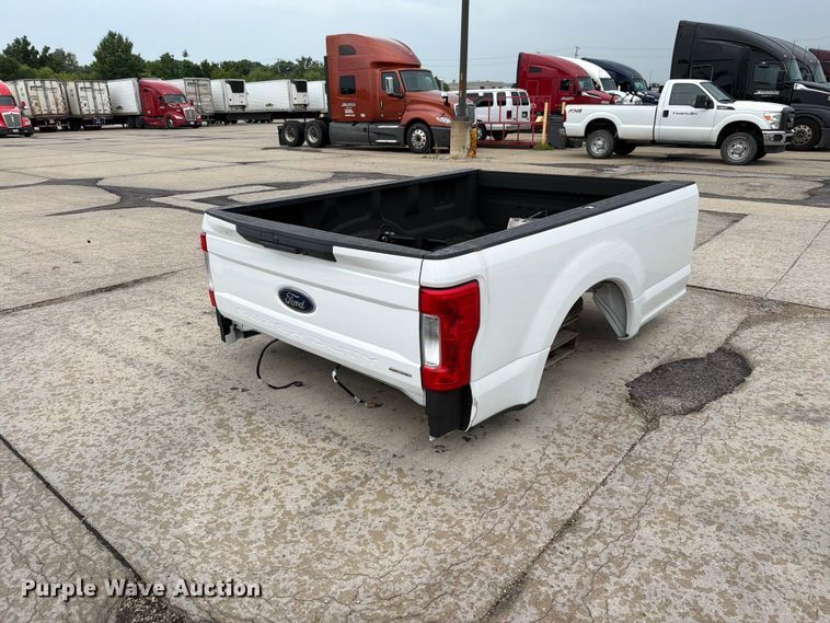 image for item FN5780 Ford pickup truck bed