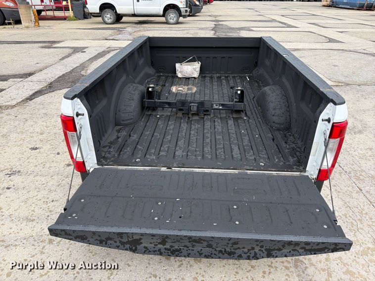 image for item FN5780 Ford pickup truck bed