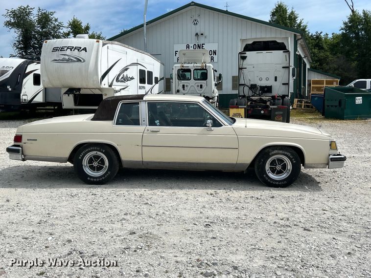 image for item FT6005 1984 Buick Lesabre 