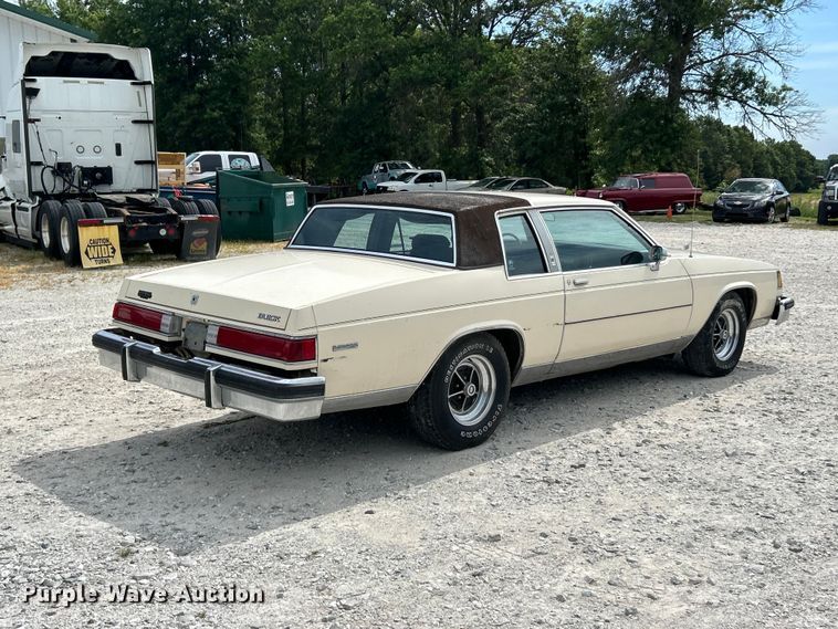image for item FT6005 1984 Buick Lesabre 