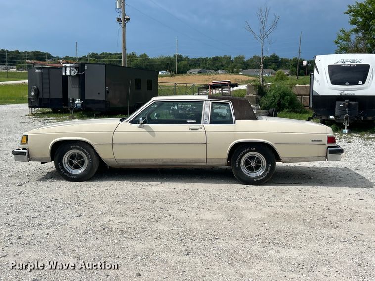 image for item FT6005 1984 Buick Lesabre 