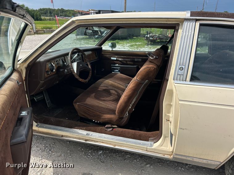 image for item FT6005 1984 Buick Lesabre 