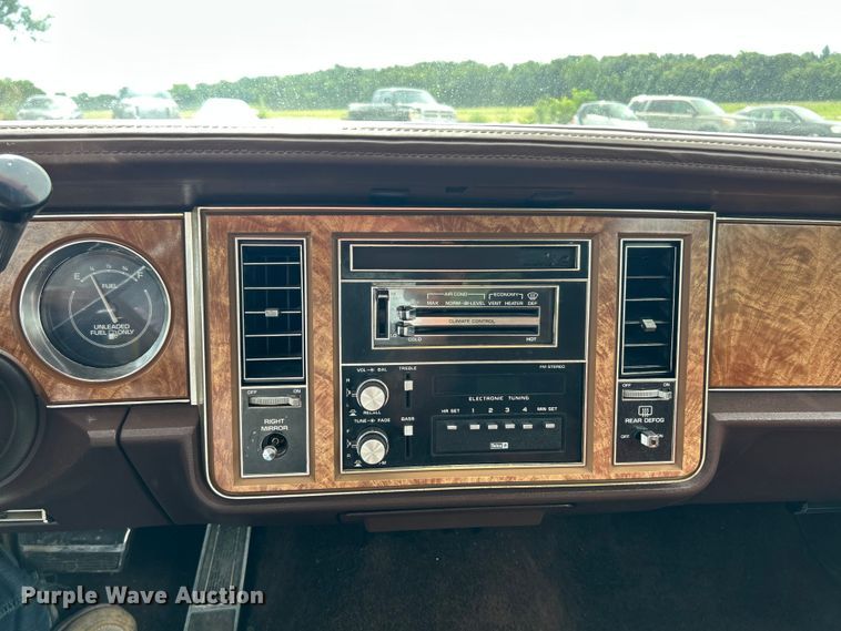 image for item FT6005 1984 Buick Lesabre 