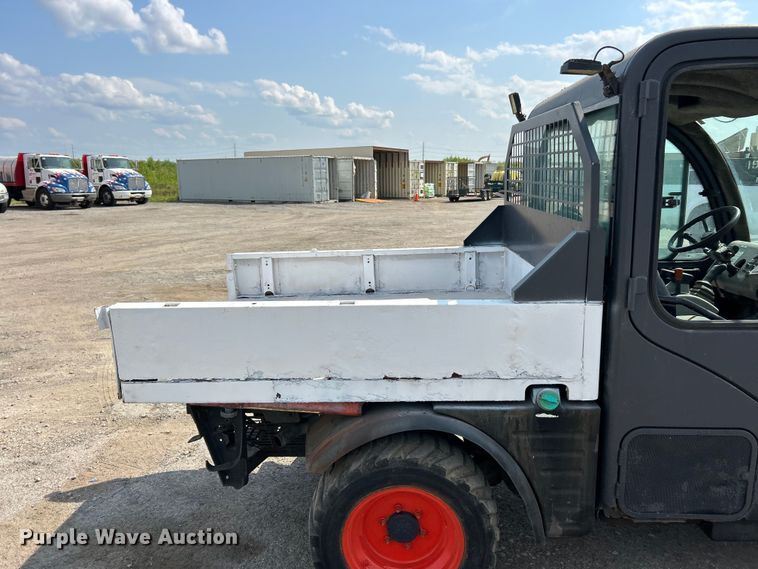 image for item FT6084 2006 Bobcat 5600 utility vehicle