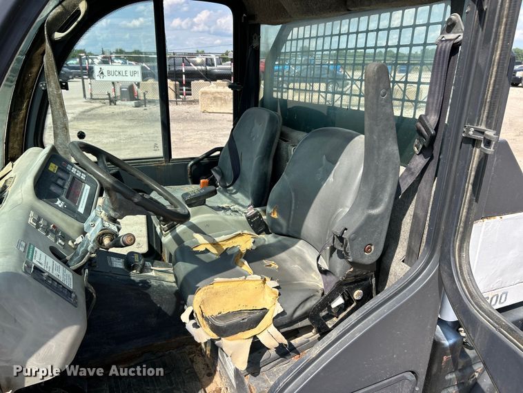 image for item FT6084 2006 Bobcat 5600 utility vehicle