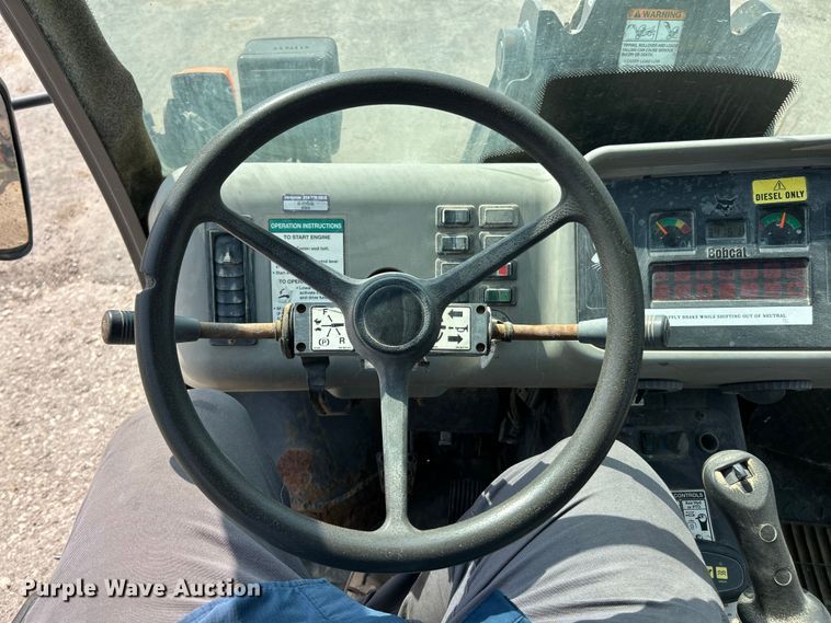 image for item FT6084 2006 Bobcat 5600 utility vehicle