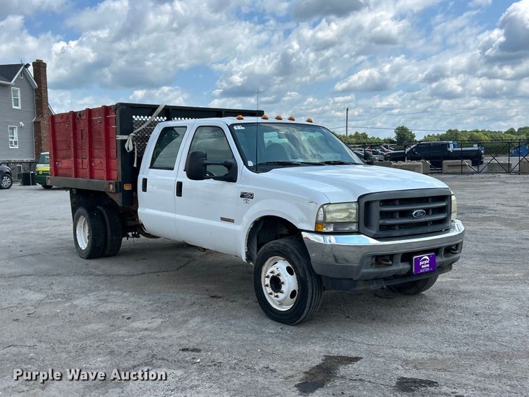image for item FT6095 2003 Ford F450 Super Duty XL Crew Cab dump flatbed truck
