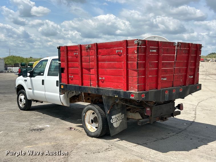 image for item FT6095 2003 Ford F450 Super Duty XL Crew Cab dump flatbed truck